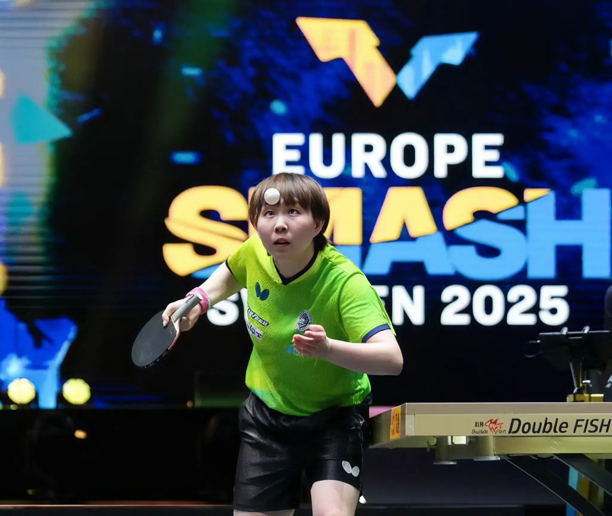 amp, img, 她在瑞典站