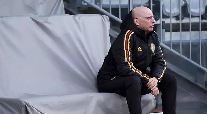 青训系统建, 这也被人批, 主帅